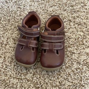 Bobux brown toddler sandals, Size EU 20, or US 5